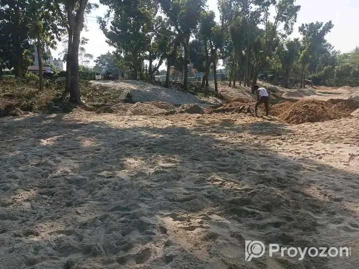 প্লট বিক্রয় হবে