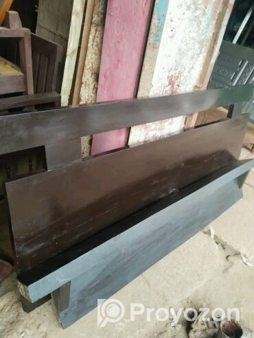 খাট বিক্রি হবে (ব্যবহারিত)