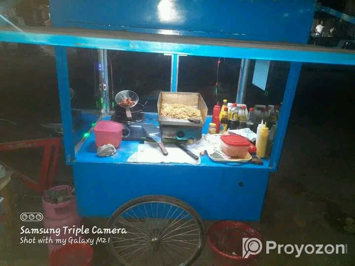 দোকান টি বিক্রি করা হবে