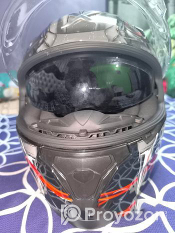 Axor venomous brand new Bike helmet