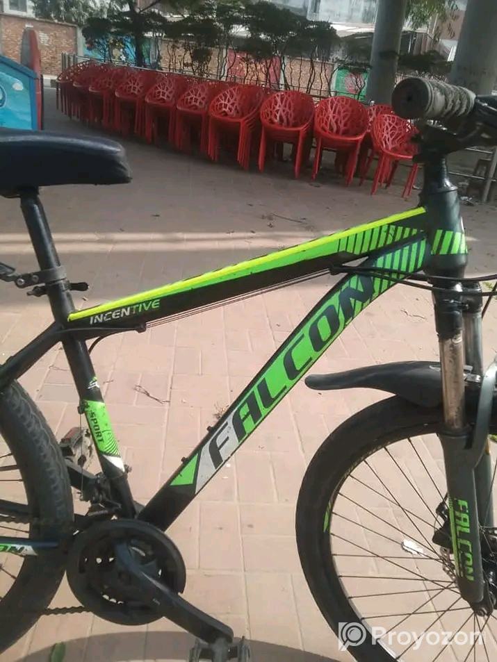 সাইকেলটা বিক্রি করা হবে।।