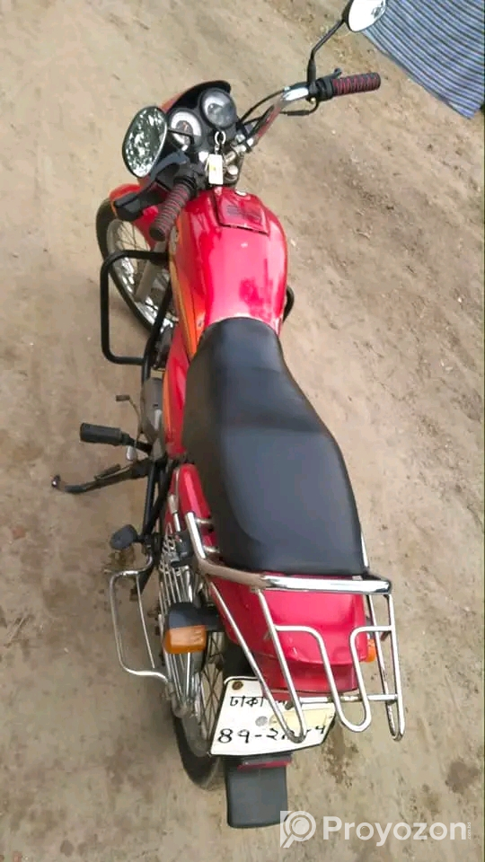 হিরো স্প্লেন্ডার বাইকটি বিক্রি করা হবে।