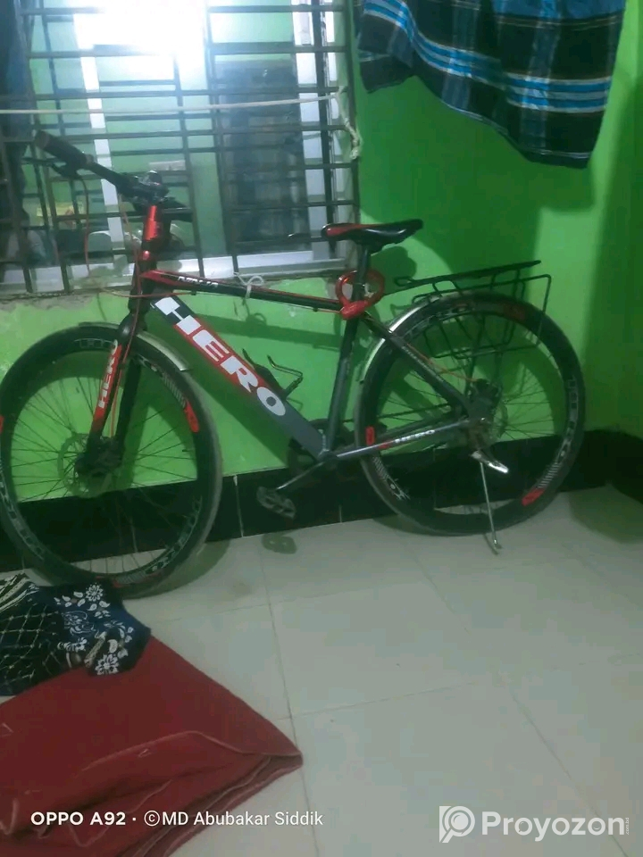 হিরো, নন গিয়ার চিকন চাকার সাইকেল বিক্রি হবে।