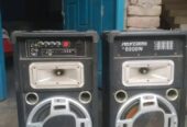 Speakers 2ti sell hbe..