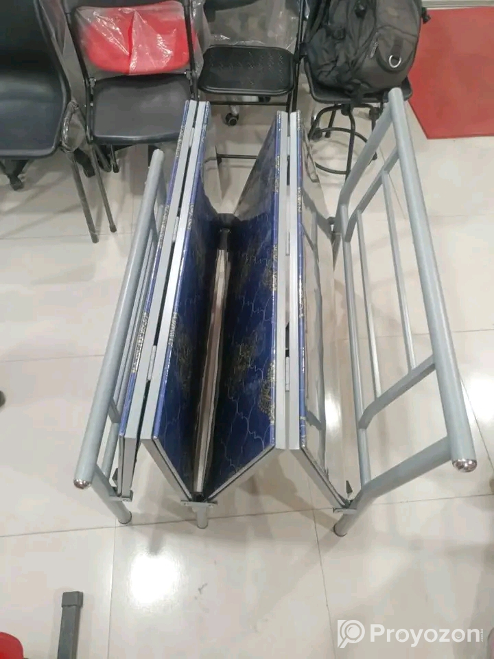 তানিনের ফোল্ডিং বেড