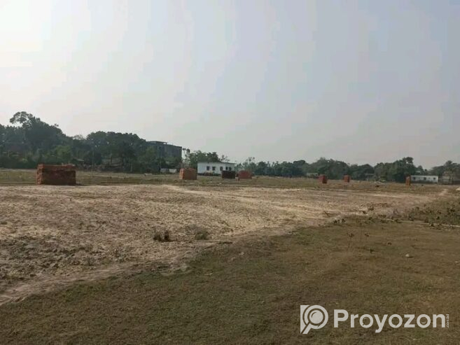 প্লট বিক্রয় হবে