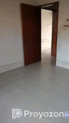 মেয়ে দের জন্য মেস