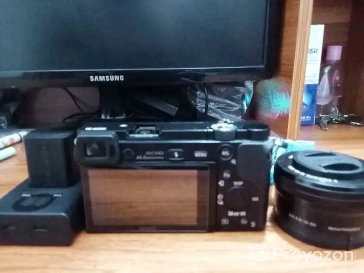 Sony alpah a6000 new body