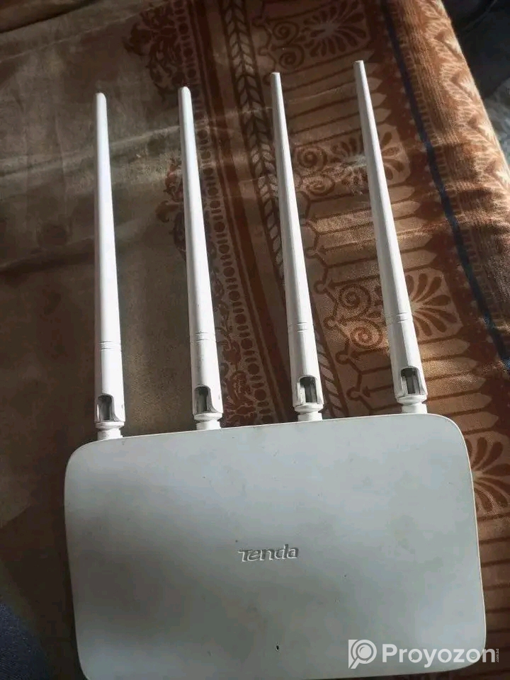 টেনডা এফ সিক্স রাউটার সহ  সাব রাউটার তার বিক্রি হবে
