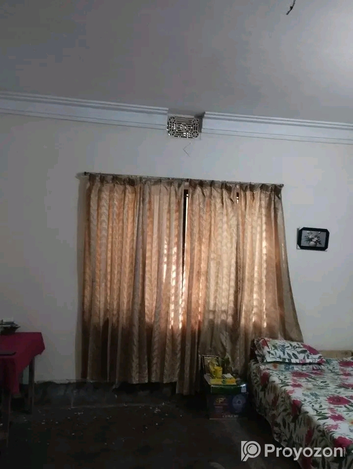 বাসা ভাড়া দেওয়া হবে (এক রুম)