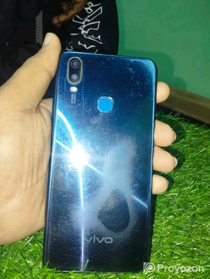Vivo Y11 3/32GB (Used)