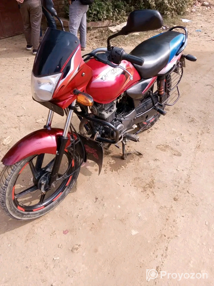বাজাজ প্লাটিনা ২০১৪ মডেল