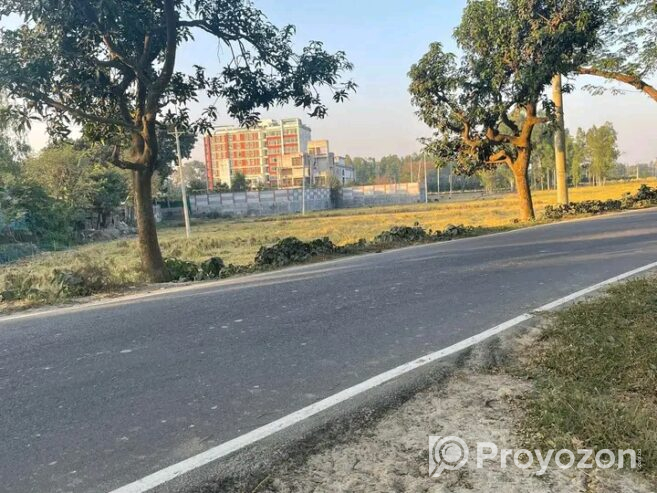 শিক্ষা বোর্ডের পিছনে রাণীগঞ্জ মোড়ে জমি বিক্রি