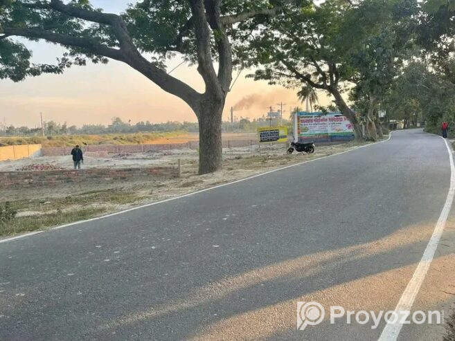শিক্ষা বোর্ডের পিছনে রাণীগঞ্জ মোড়ে জমি বিক্রি