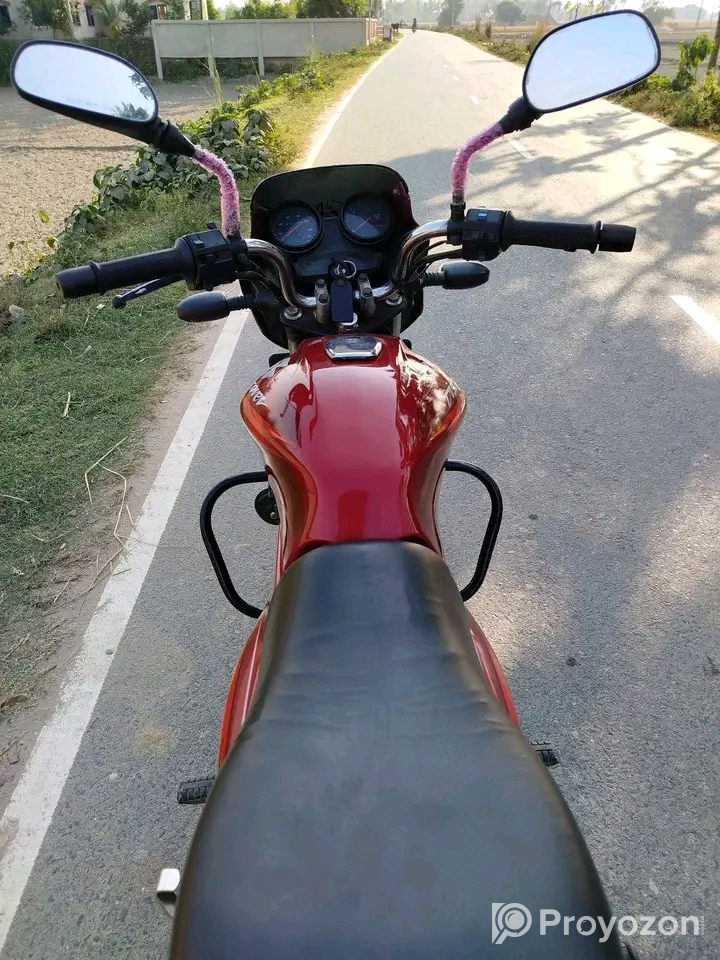 বাজাজ ডিসকাভার ১৩৫ সিসি