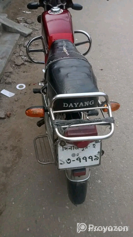 ডায়াং ৮০সিসি ২০১৫ সালের মডেল।