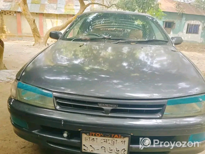 প্রাইভেট কার টি বিক্রি করা হবে।