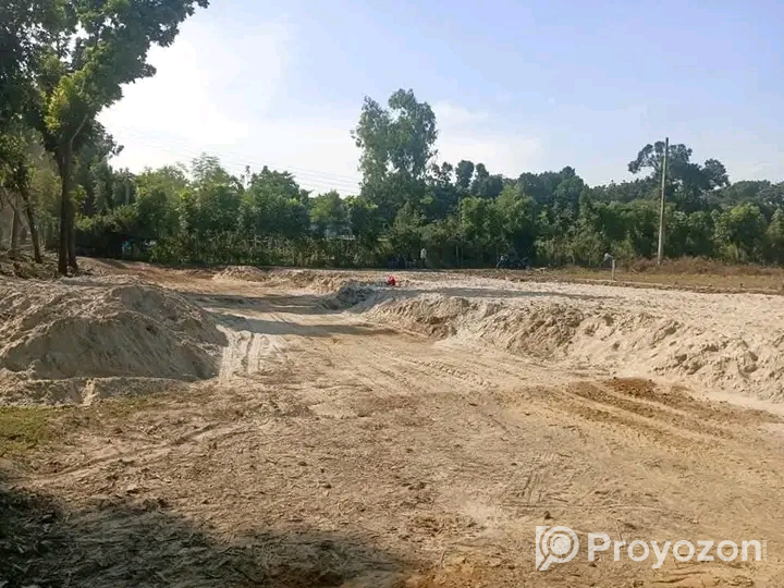 দিনাজপুর টু ১০মাইল রাস্তার পাশে জমি বিক্রি করা হবে