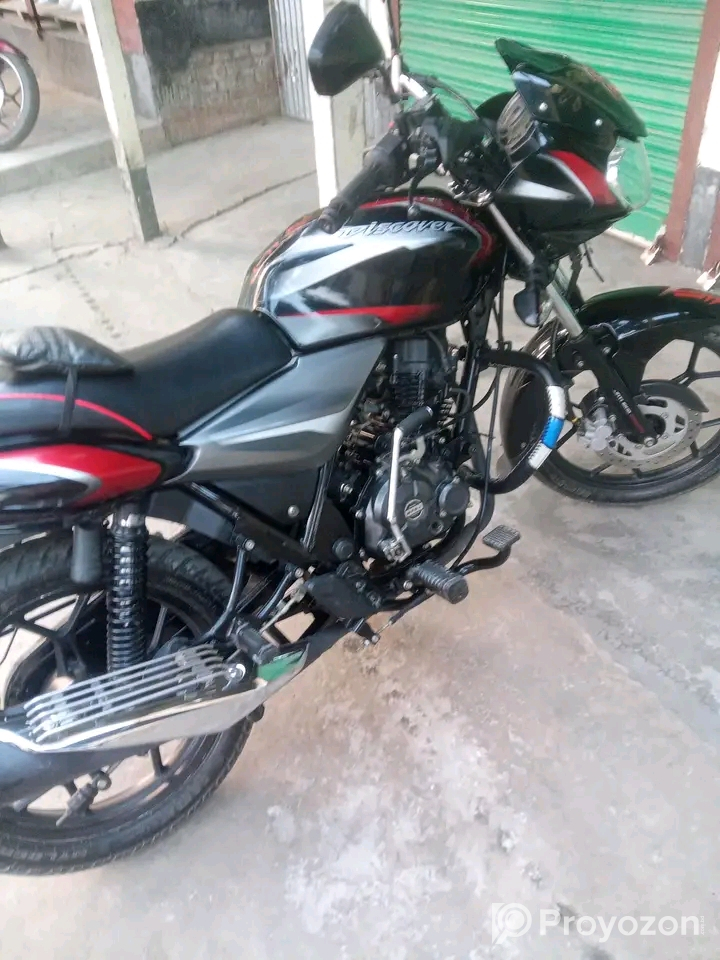 ডিসকভার 125 সিসি মডেল ২১ সের