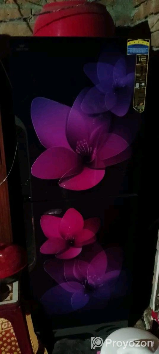 ফ্রিজটা সেল হবে