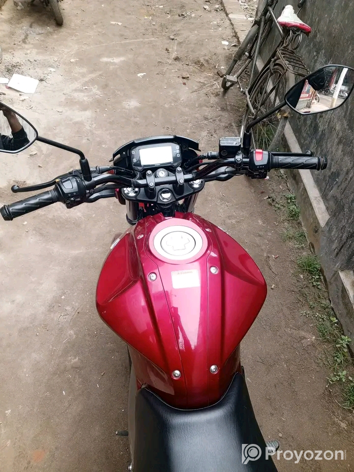suzuki gexr 150cc (used)