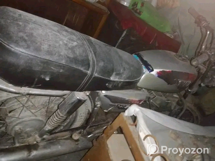 Yamha RX 100cc Old Baike