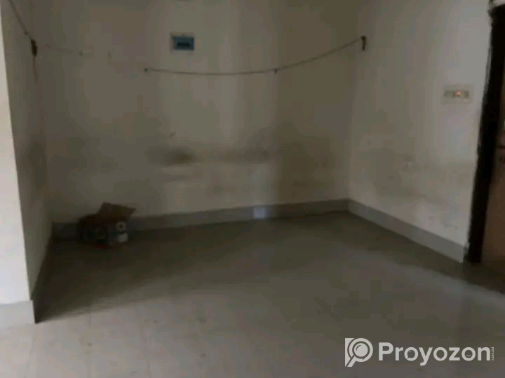 ২ সিট ভাড়া দেওয়া হবে