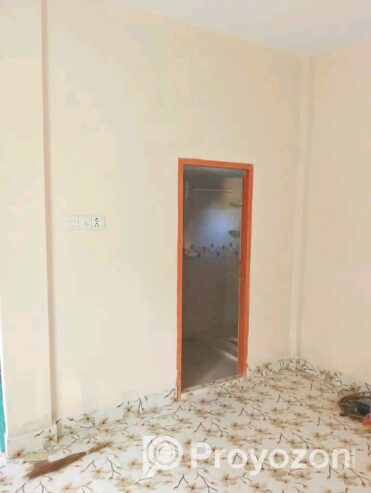 শুধু মুসলিম পরিবারের জন্য নিচতলা ভারা দেওয়া হবে