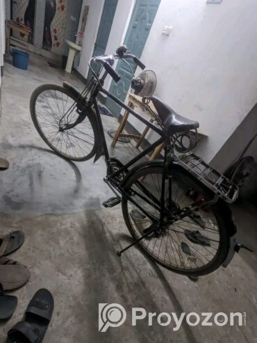 এই সাইকেলটি বিক্রি হবে