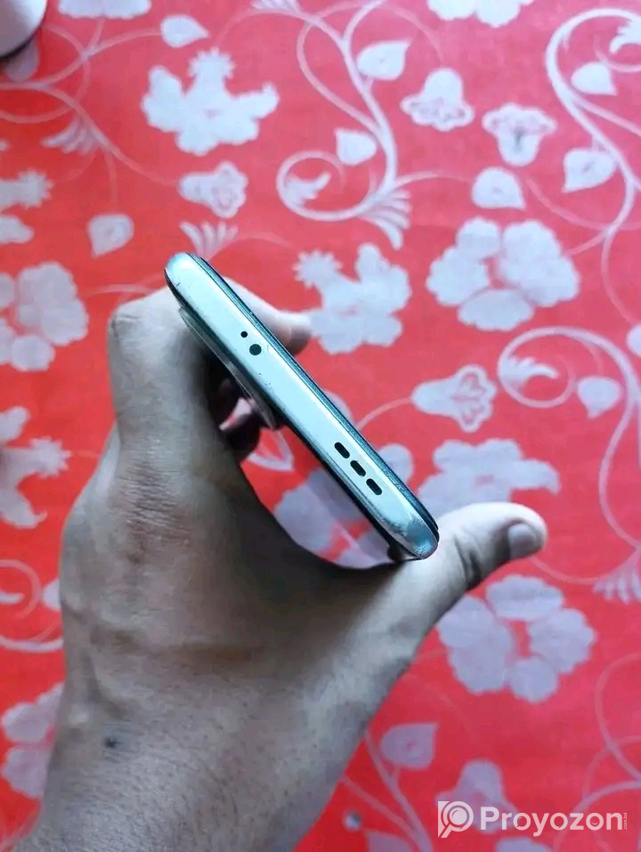 Redmi Note 10 super amoled display 4/64Gb