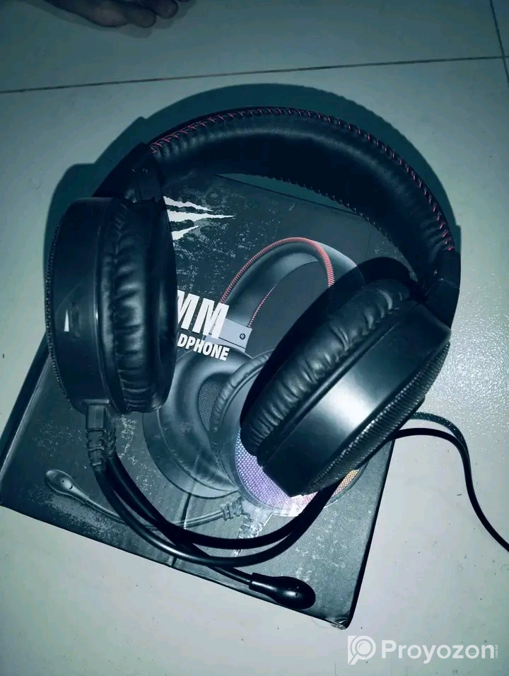 হেটফোনটি বিক্রি করা হবে