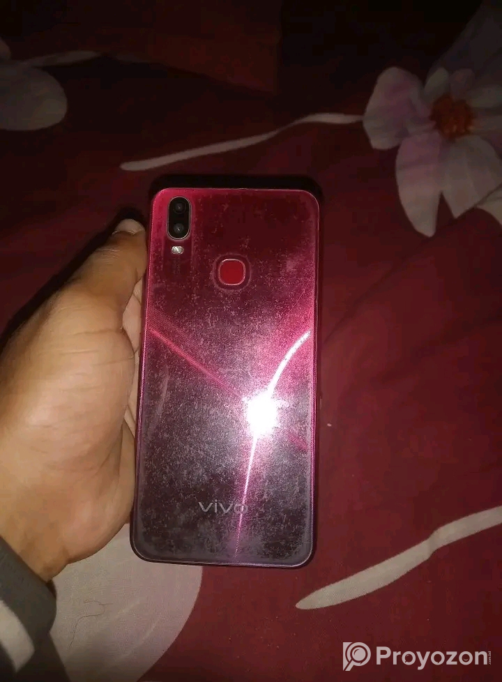 vivo y11 Ram:3 Rom:32