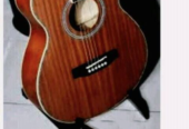 GUITAR Used for 2 months.