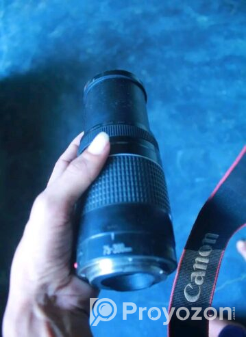 ২টা 75-300mm জুম লেন্স বিক্রি করা হবে।