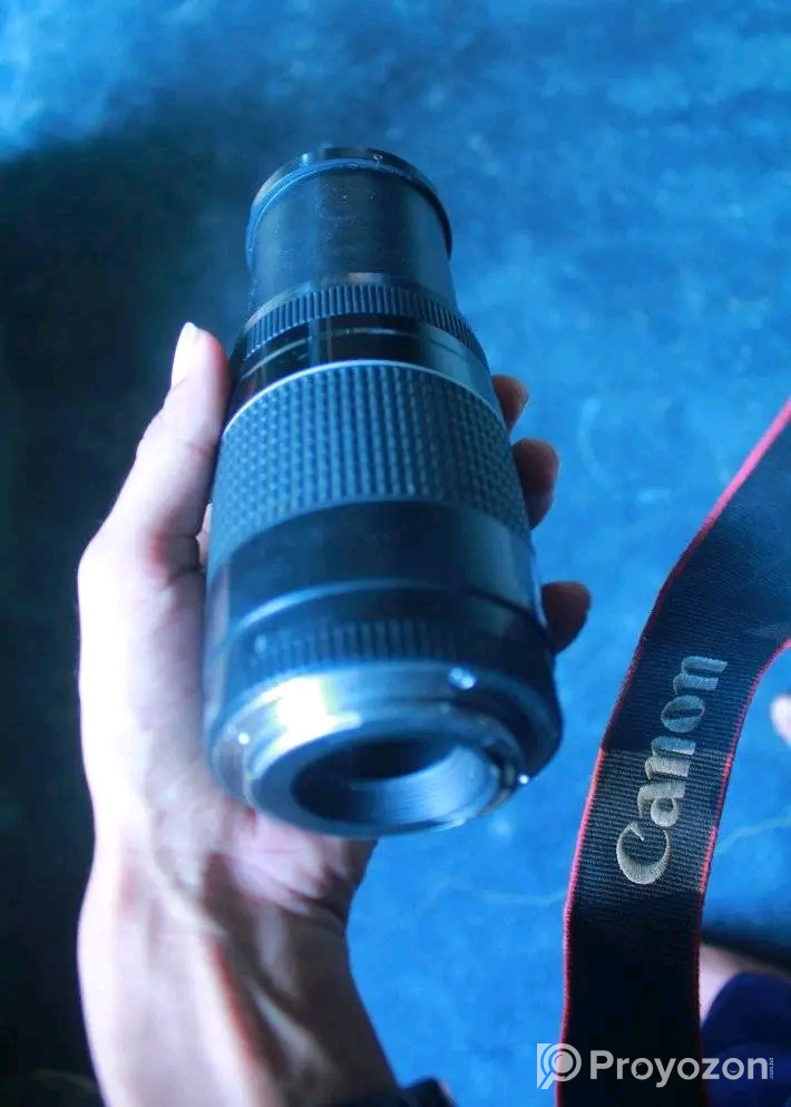 ২টা 75-300mm জুম লেন্স বিক্রি করা হবে।