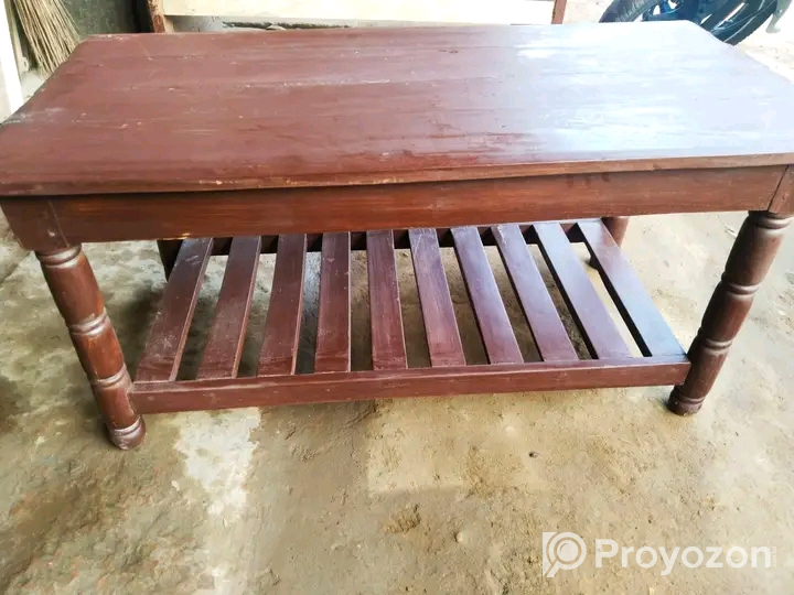 টি টেবিল বিক্রি হবে