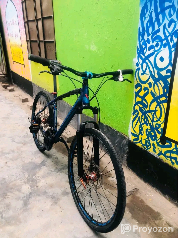 Veloce 603 sycele Sell Post