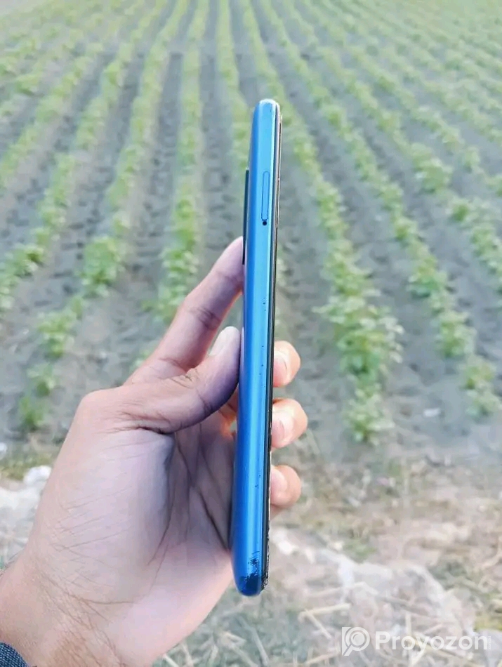 Povo M2 6/64GB (Used)