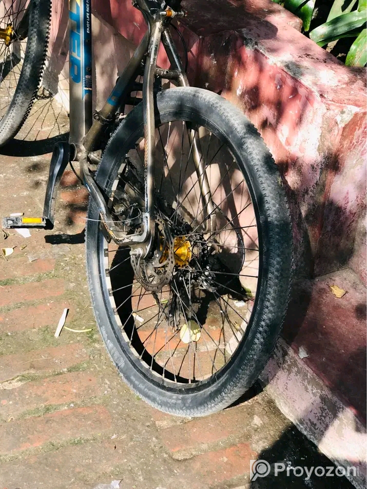 সাইকেল টি বিক্রি হবে।