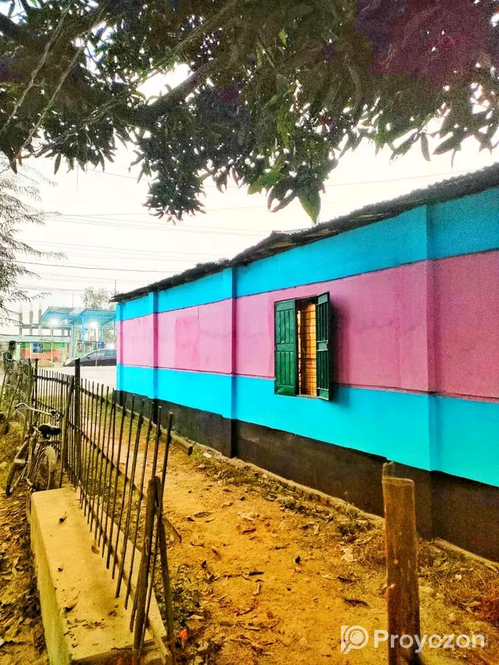মোট ৪ শতক জমি বিক্রয় করা হইবে।
