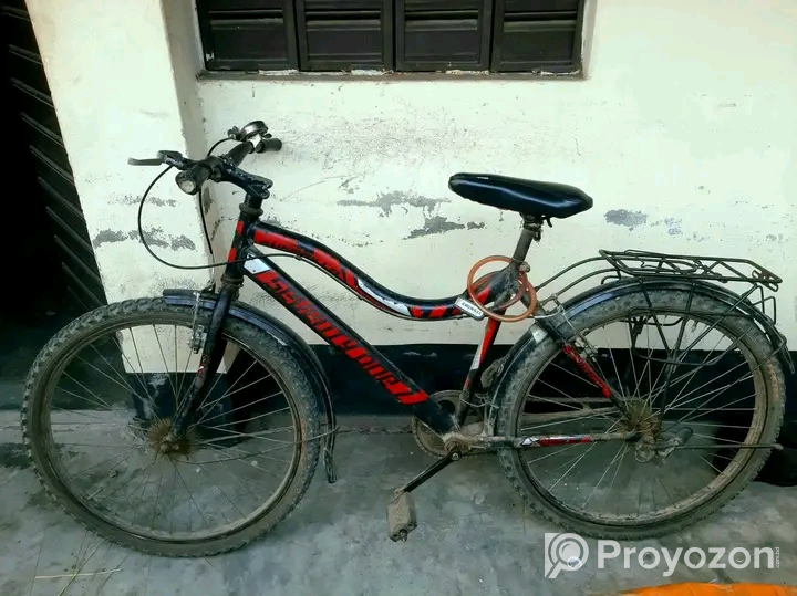 এই সাইকেল টি বিক্রি করতে চাই।