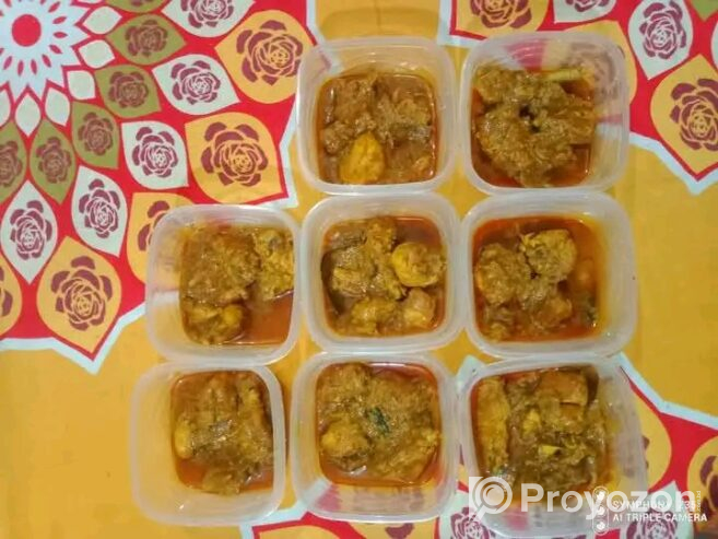 সারা মাসের লাঞ্চ ও ডিনারের ব্যবস্থা