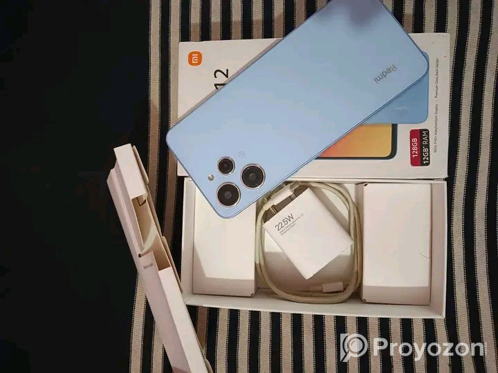 Redmi 12 (6+128)