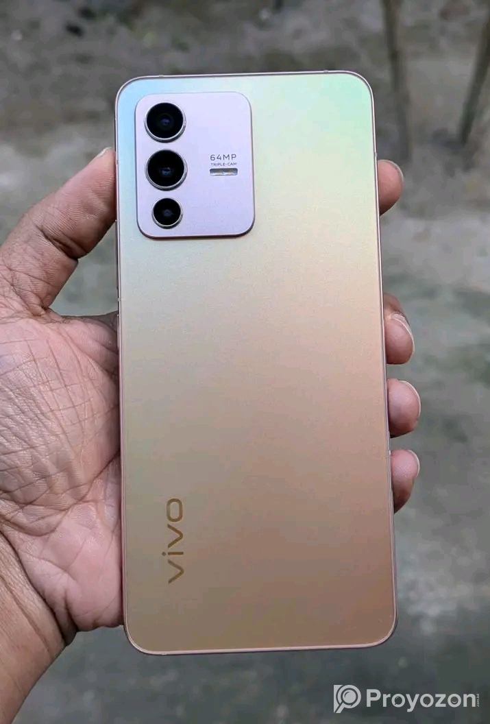 Vivo v23 5G super amulate 90Hz display