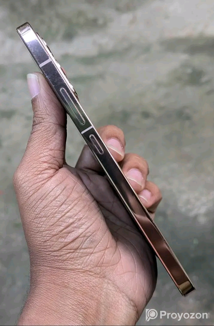 Vivo v23 5G super amulate 90Hz display