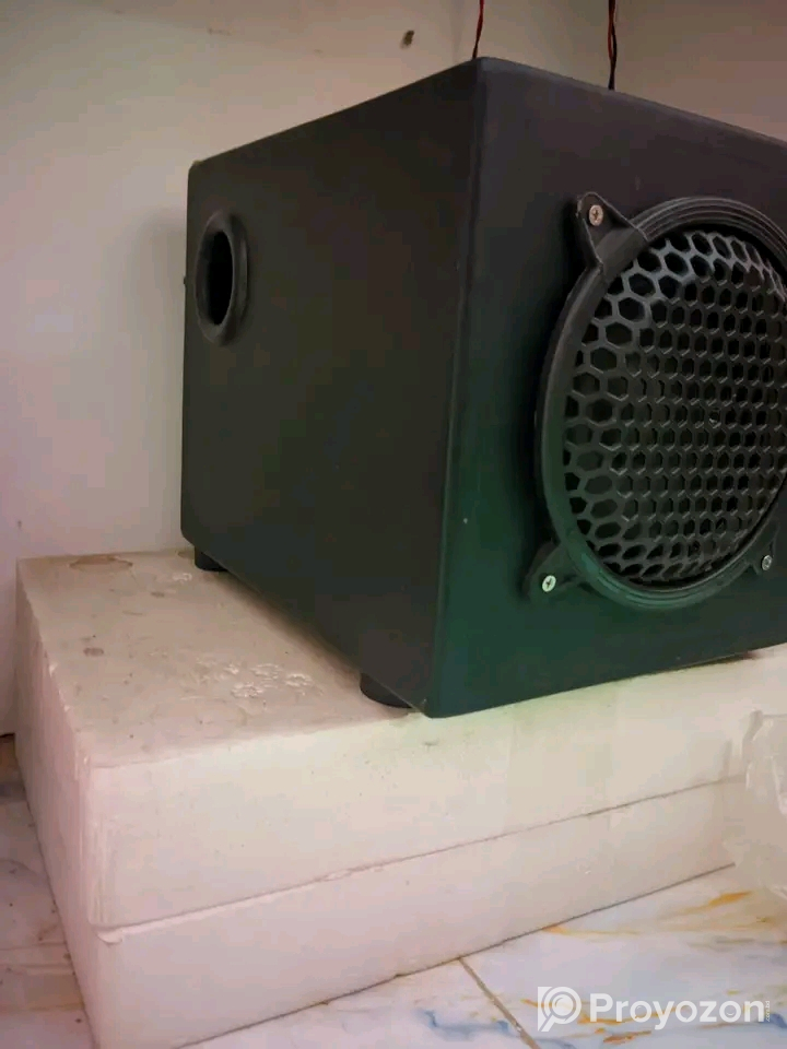 Subwoofer deep bass