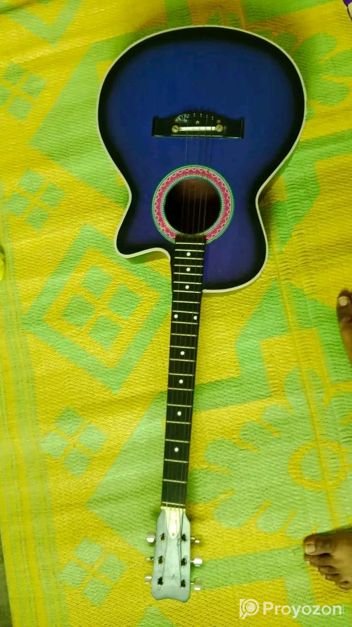 গিটার টি বিক্রি হবে