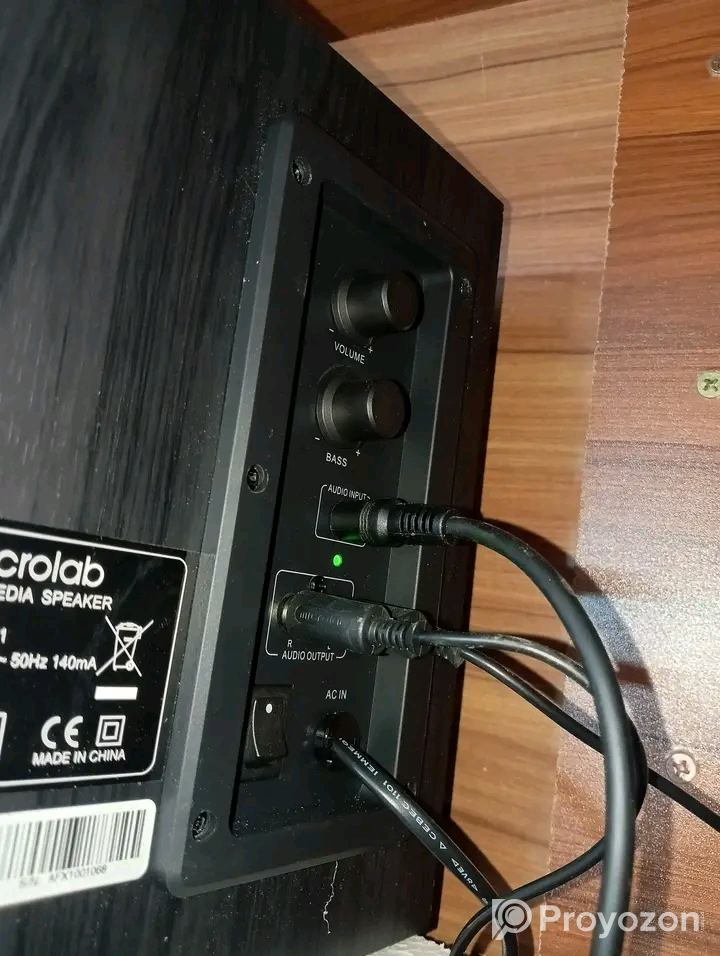 স্পিকারটি বিক্রি হবে