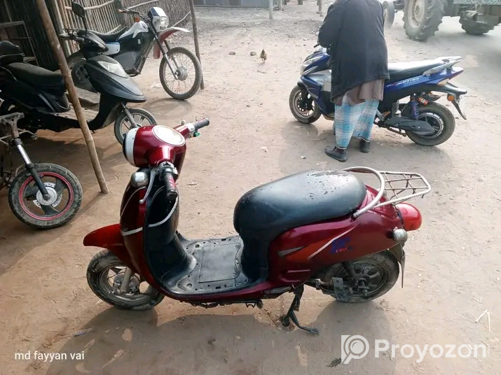 গাড়িটি বিক্রি করা হবে