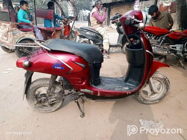 গাড়িটি বিক্রি করা হবে